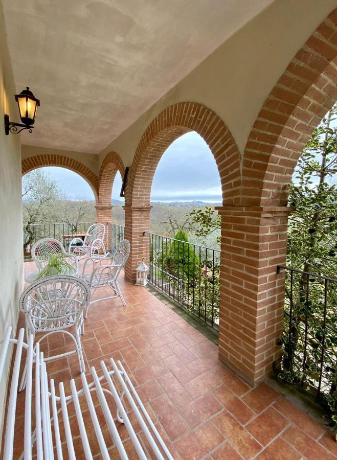 Il Poggio Degli Ulivi Apartment Collicello ภายนอก รูปภาพ