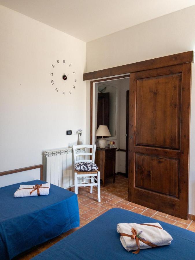 Il Poggio Degli Ulivi Apartment Collicello ภายนอก รูปภาพ