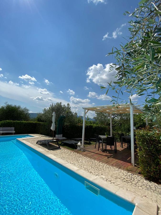 Il Poggio Degli Ulivi Apartment Collicello ภายนอก รูปภาพ
