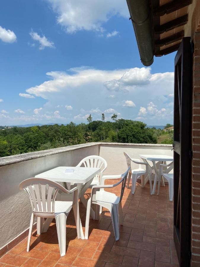 Il Poggio Degli Ulivi Apartment Collicello ภายนอก รูปภาพ