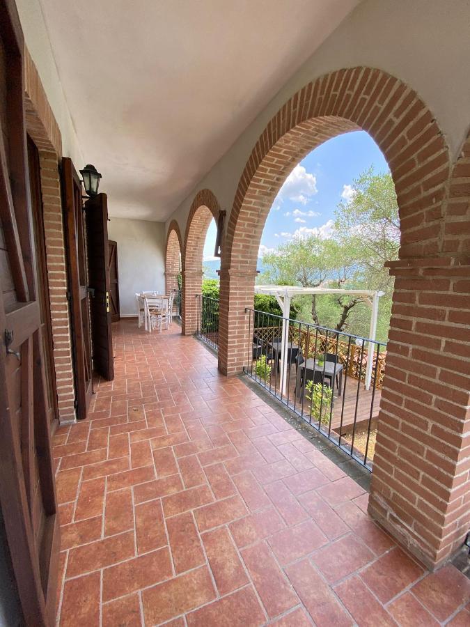 Il Poggio Degli Ulivi Apartment Collicello ภายนอก รูปภาพ