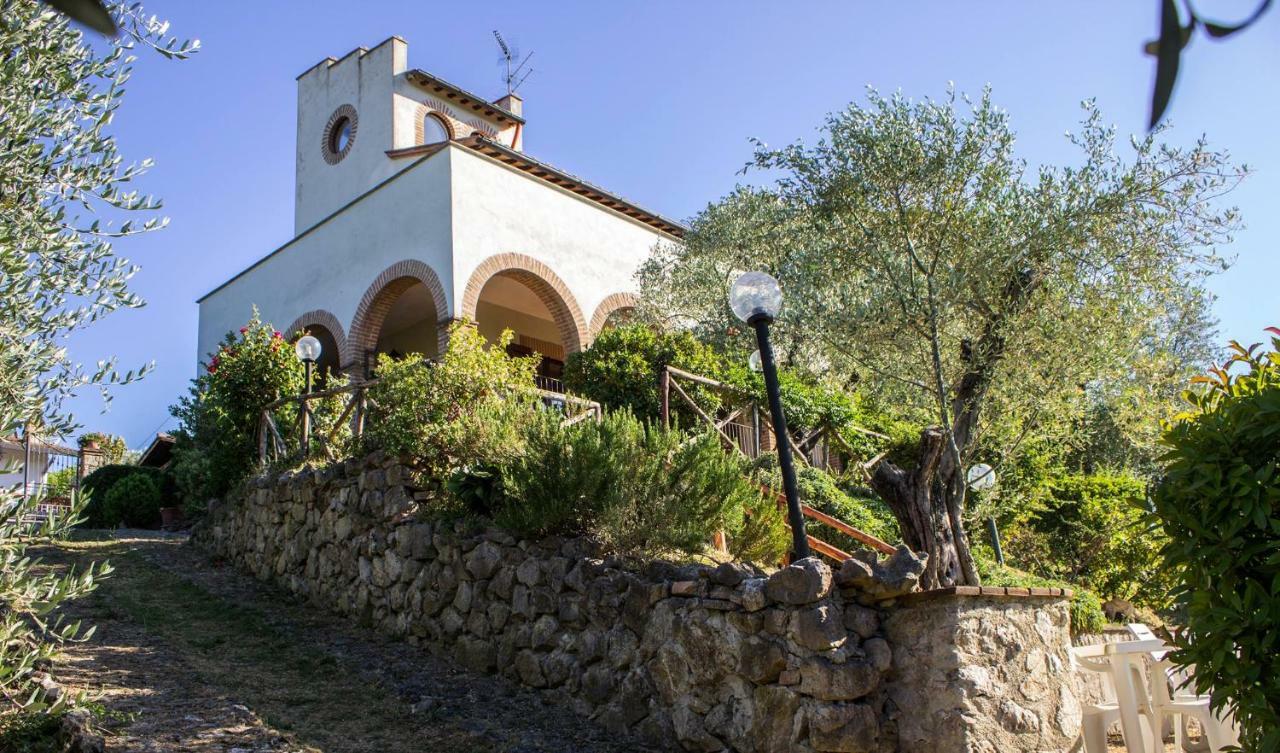 Il Poggio Degli Ulivi Apartment Collicello ภายนอก รูปภาพ